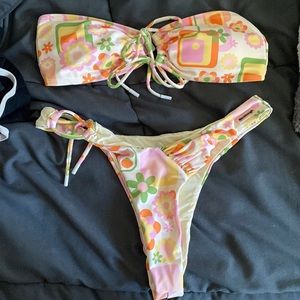 BlackBough bikini set